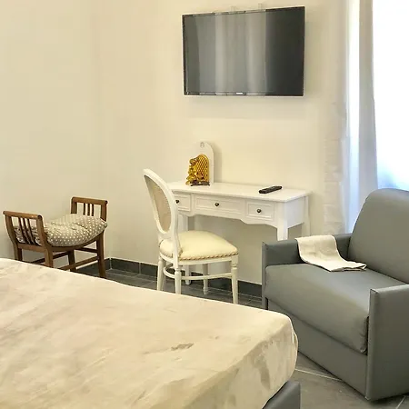 Oda ve Kahvaltı Art Atelier Borgo 4*