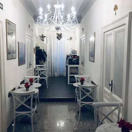 Art Atelier Borgo Oda ve Kahvaltı Roma