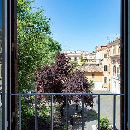 Art Atelier Borgo Oda ve Kahvaltı 4*