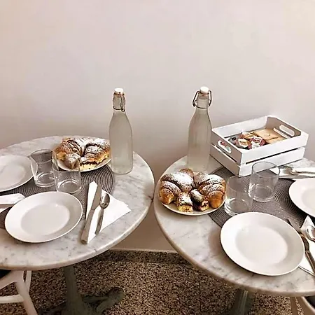Art Atelier Borgo Frühstückspension Rom
