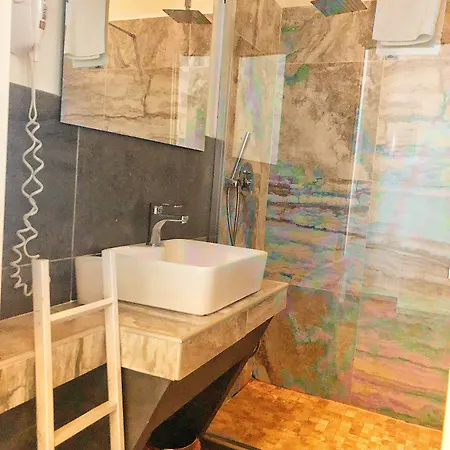 Art Atelier Borgo Bed and breakfast